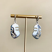 Load image into Gallery viewer, Silver Face Huggie Earrings
