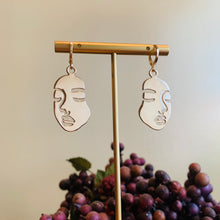 Load image into Gallery viewer, Gold Face Huggie Earrings